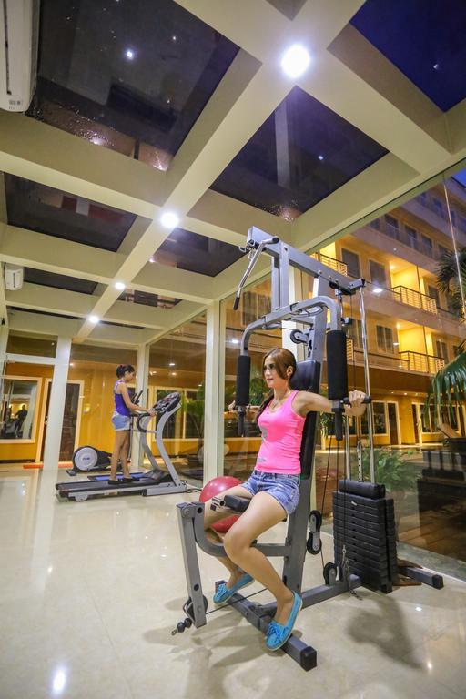 Sylvia Hotel Premier Kupang Купанг Екстериор снимка