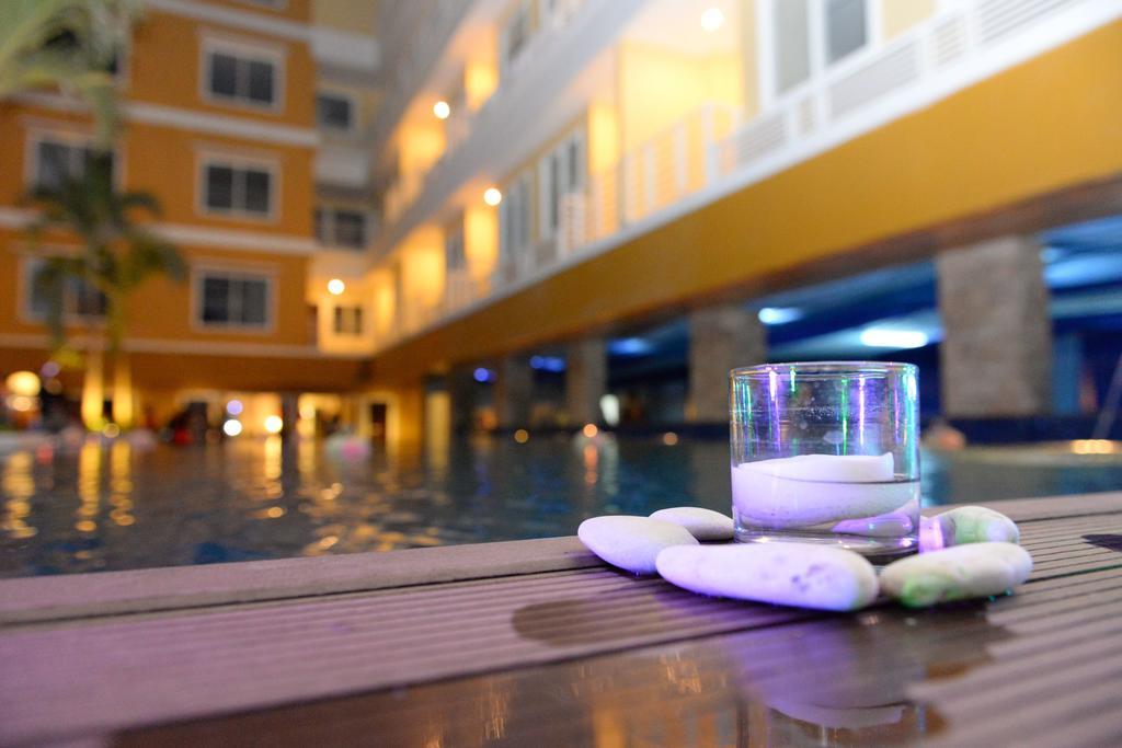 Sylvia Hotel Premier Kupang Купанг Екстериор снимка